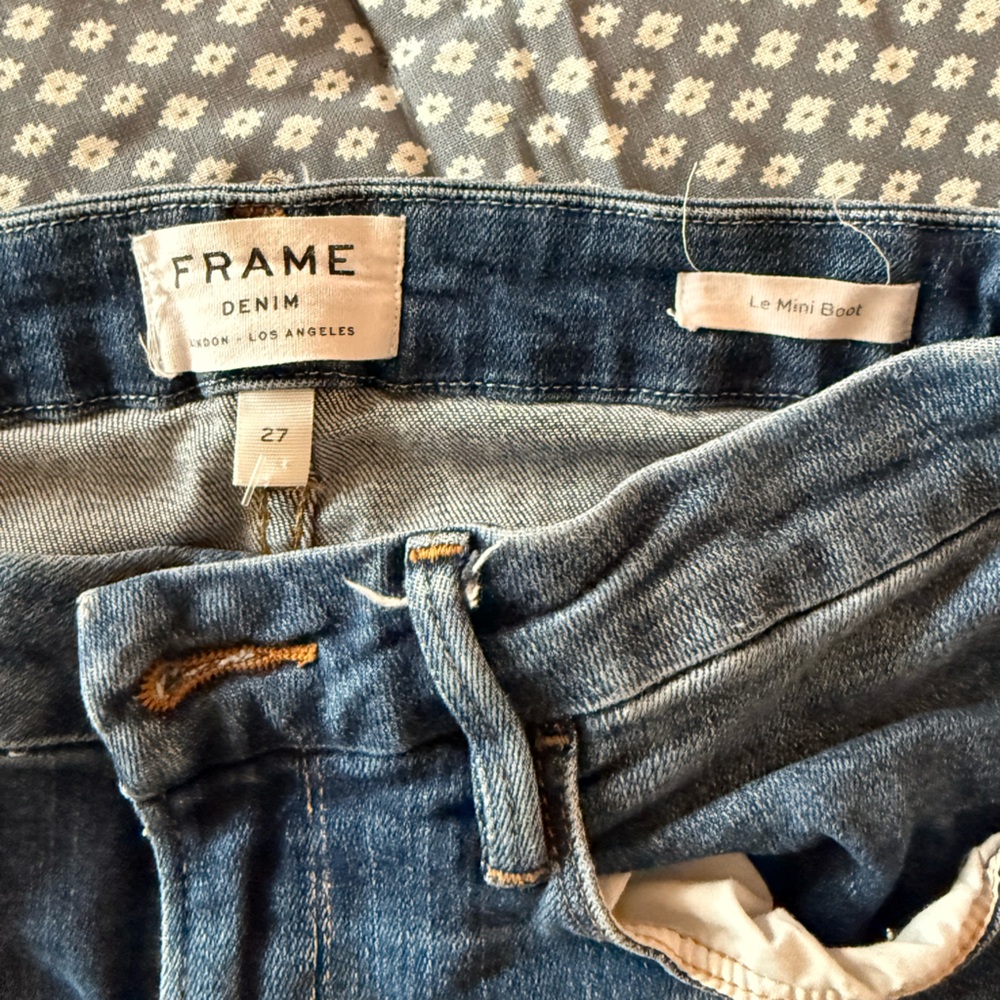 Frame Denim Women's Classic Blue Jeans